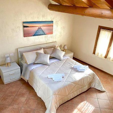 Casa Vacanze Raggio Di Sole Apartman Valeggio sul Mincio Kültér fotó