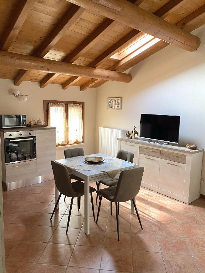 Casa Vacanze Raggio Di Sole Apartman Valeggio sul Mincio Kültér fotó
